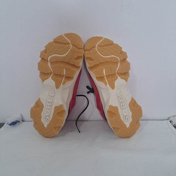 Sorel kinetic breakthru day lace  sneaker pink 7.5 NWT - Picture 7 of 8